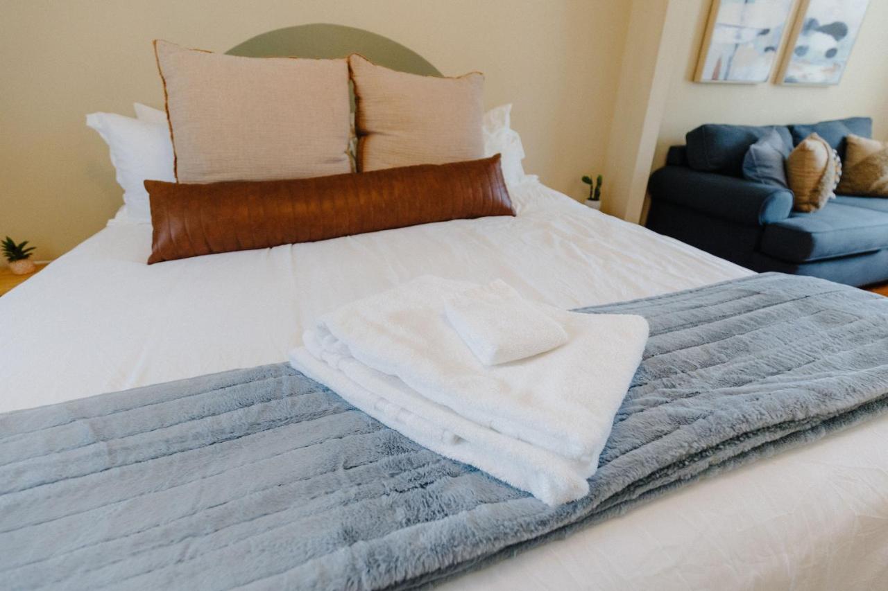 Centrally Located 3Br Overton Square Fast Wifi Free Parking Yes Pets Memphis Buitenkant foto