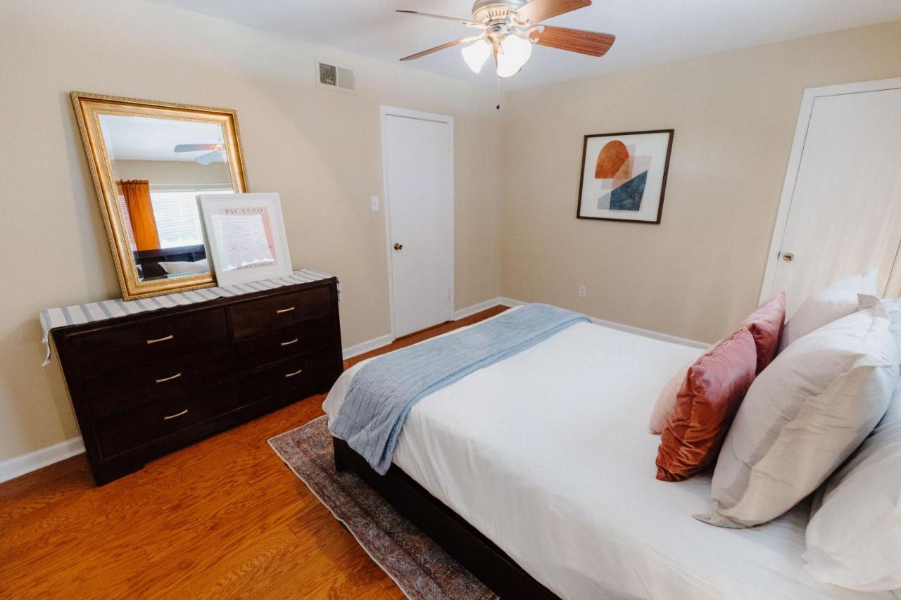 Centrally Located 3Br Overton Square Fast Wifi Free Parking Yes Pets Memphis Buitenkant foto